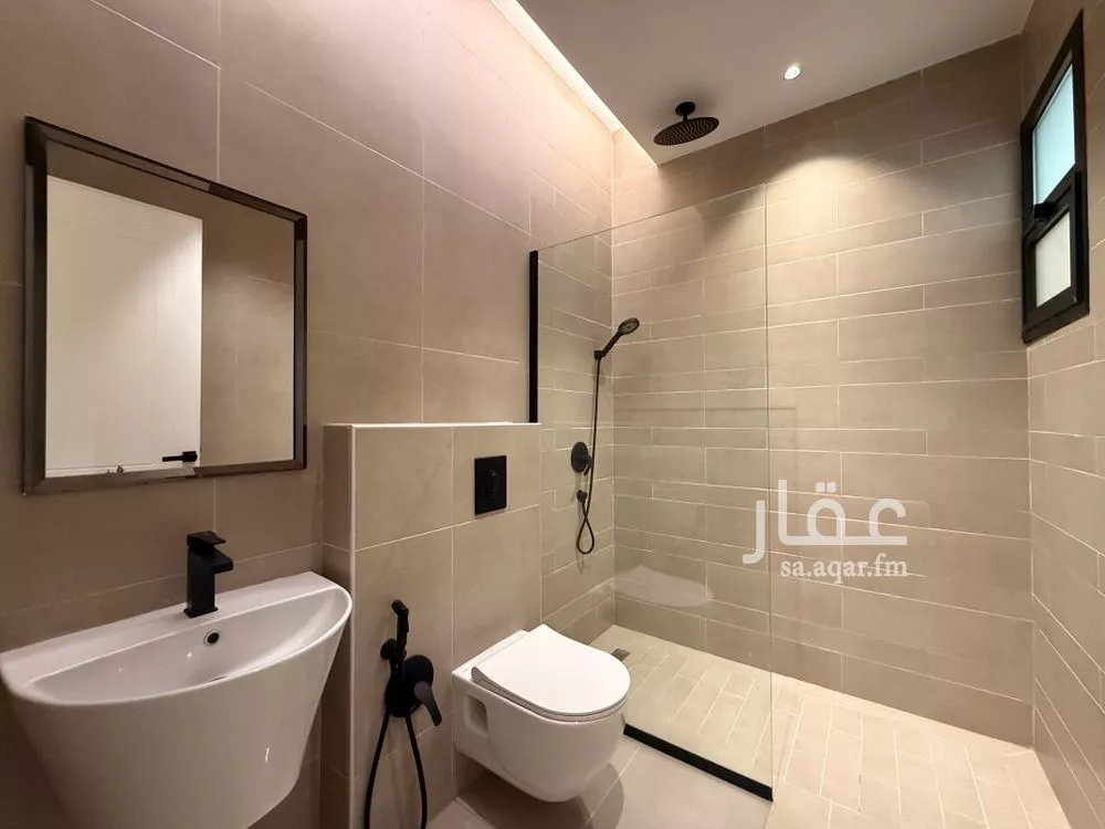 شقة 3 غرف في العليا 20