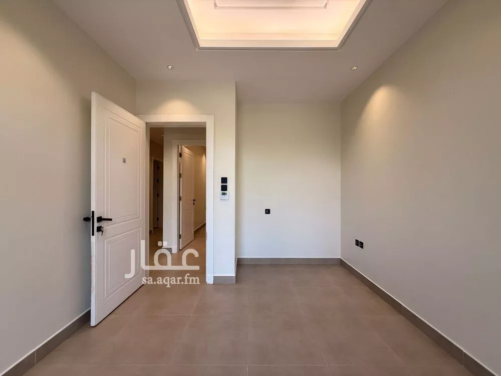 شقة 3 غرف في العليا 25