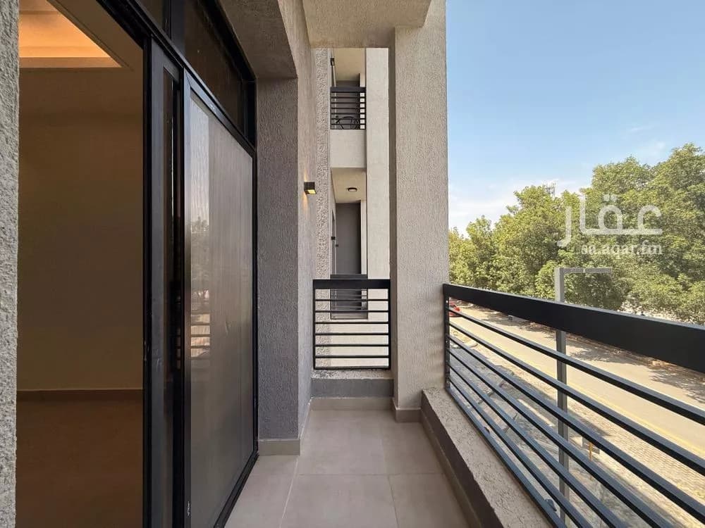 شقة 3 غرف في العليا 28