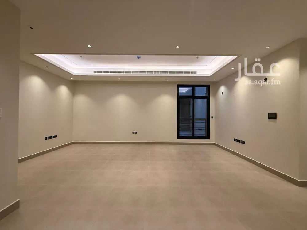 شقة 3 غرف في العليا 10