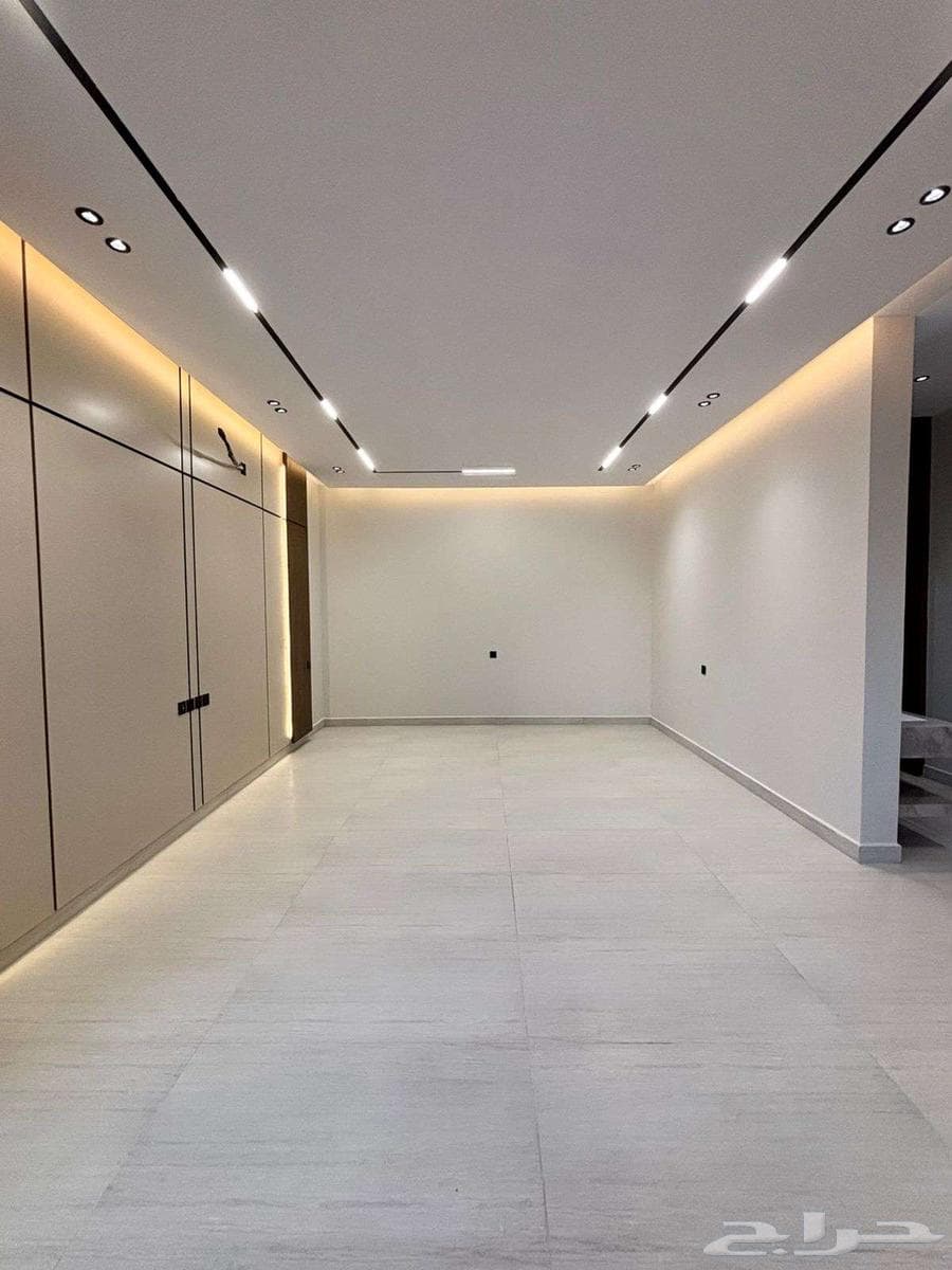 5 bedroom villa in Al Mahdiyyah 14