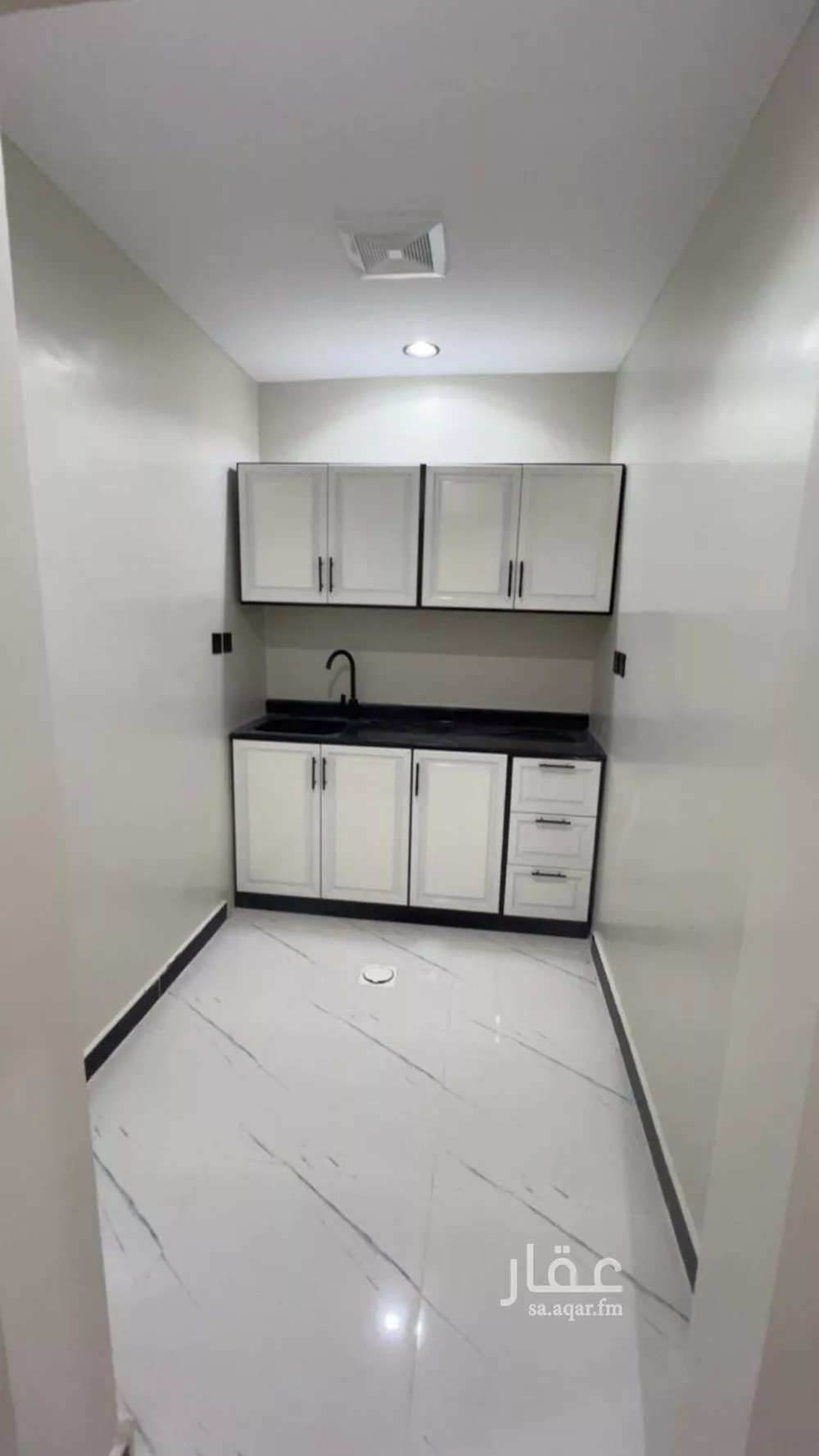 شقة 1 غرف في الروضة 2