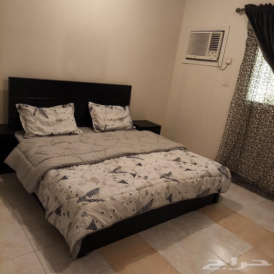 3 bedroom apartment in Al Rabwa 5