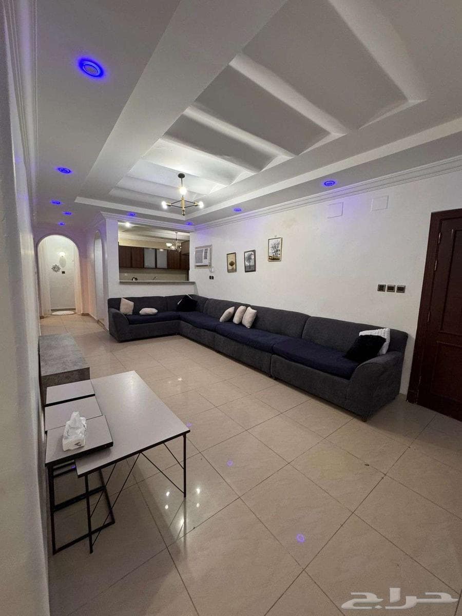 4 bedroom apartment in Al Marwa 5