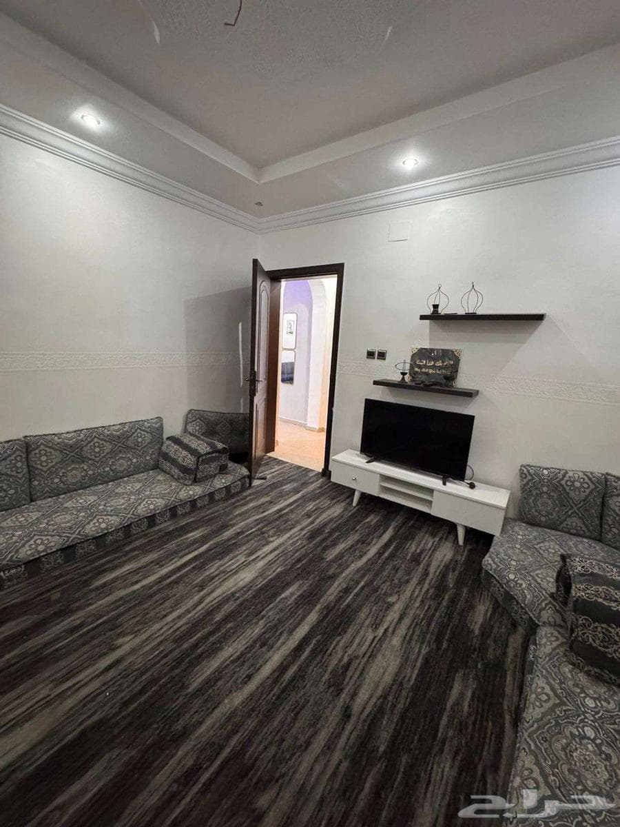 4 bedroom apartment in Al Marwa 9