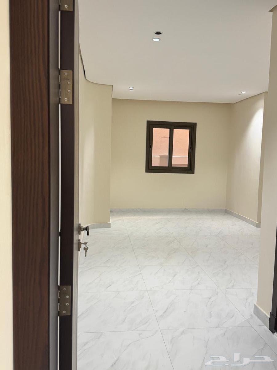 22 bedroom apartment in Al Khalidiyyah 5