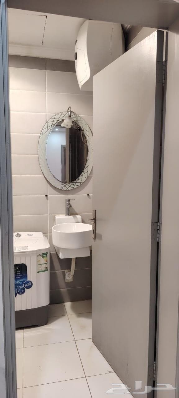 شقة 1 غرف في النعيم 5