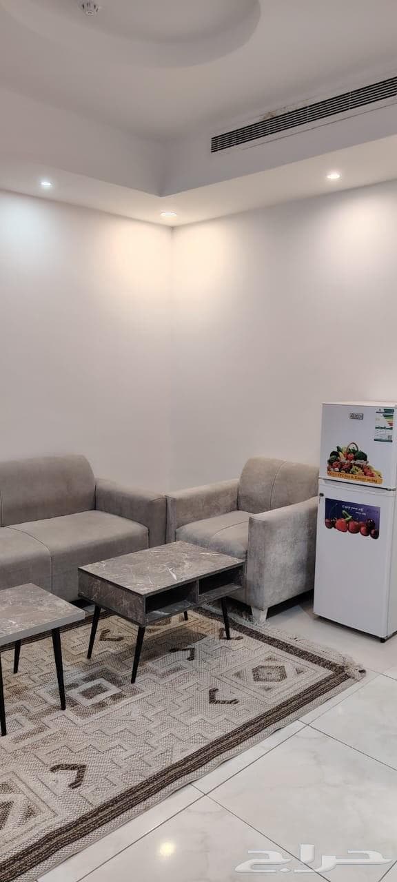 شقة 1 غرف في النعيم 6