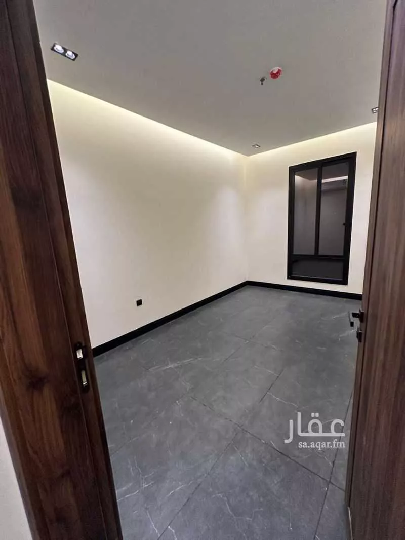 شقة 3 غرف في الرمال 12