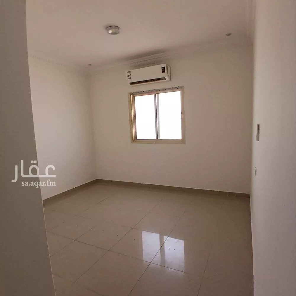 شقة 1 غرف في العارض 4