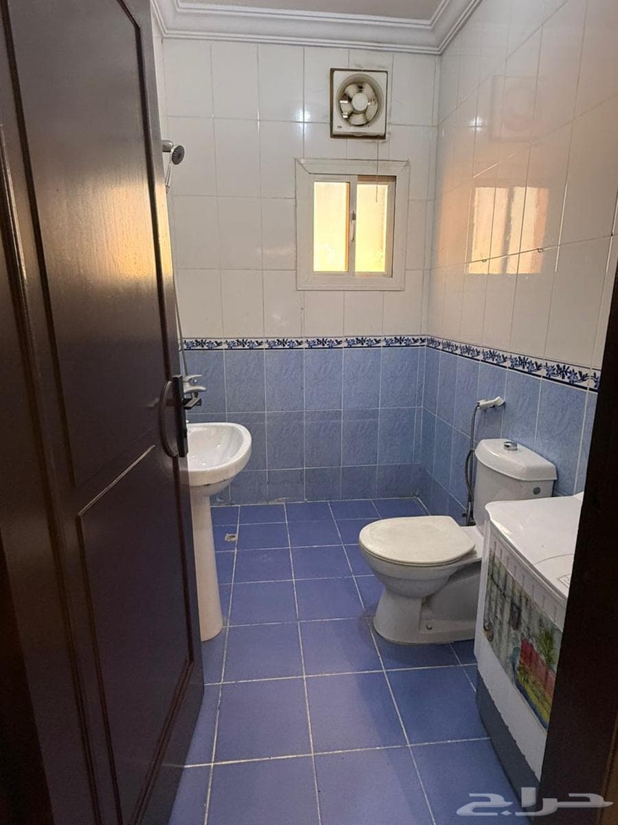 شقة 2 غرف في الروضة 4