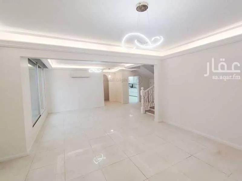 فيلا 8 غرف في التعاون 2