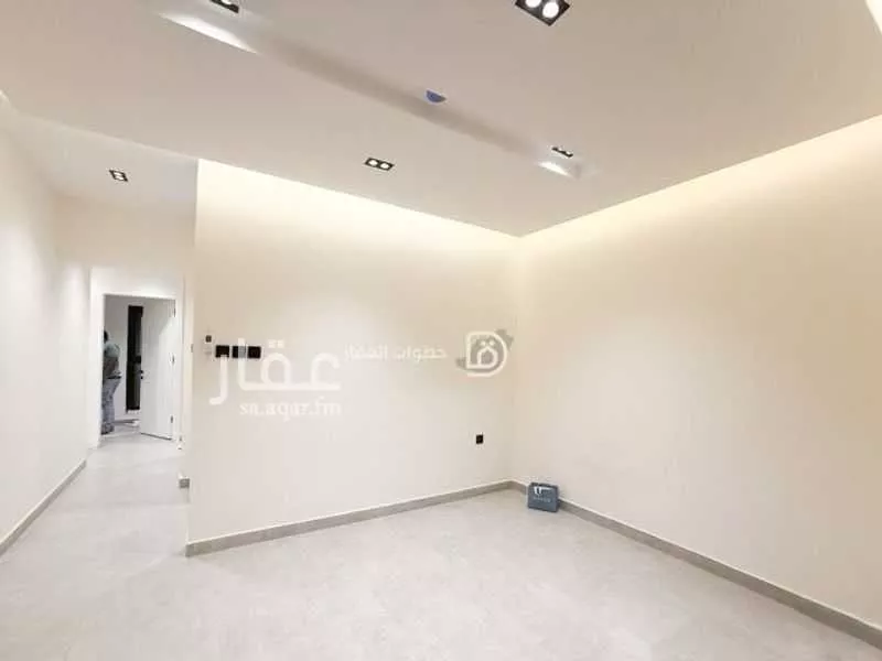 فيلا 6 غرف في العارض 13