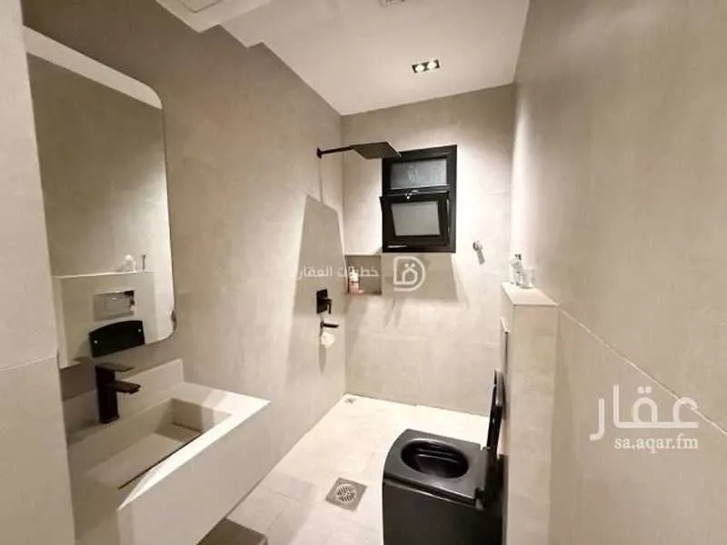 فيلا 6 غرف في العارض 4