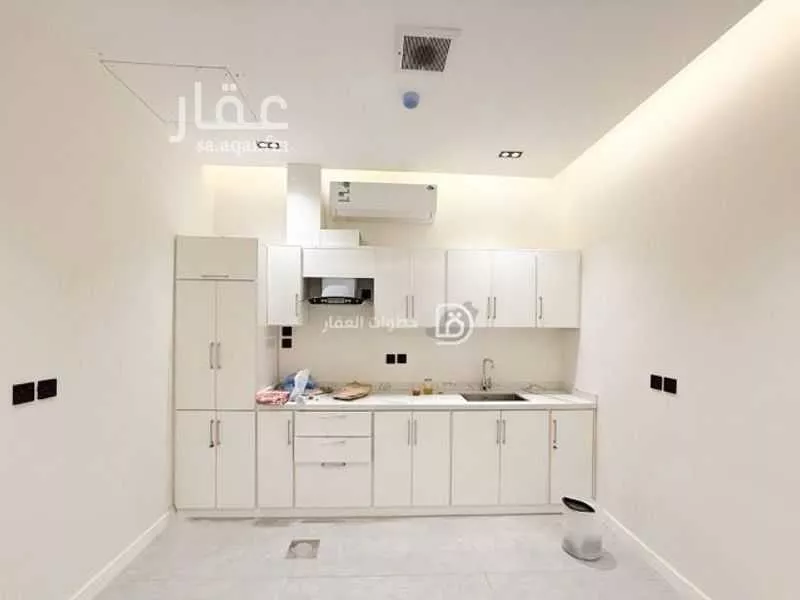 فيلا 6 غرف في العارض 5