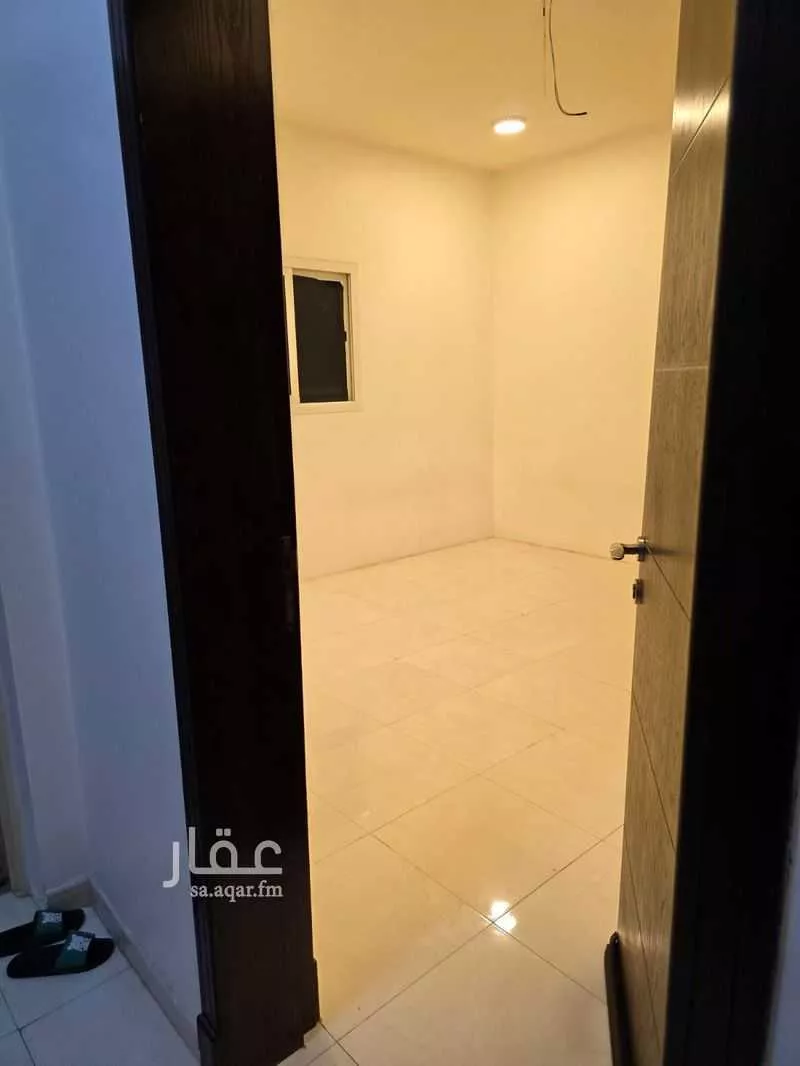 شقة 2 غرف في ضاحية الملك فهد 6