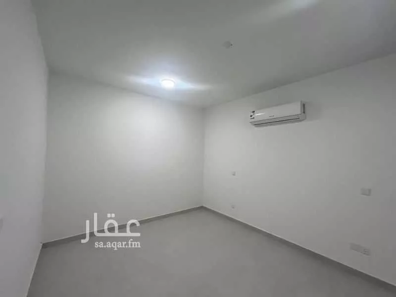 فيلا 4 غرف في الرياض 12