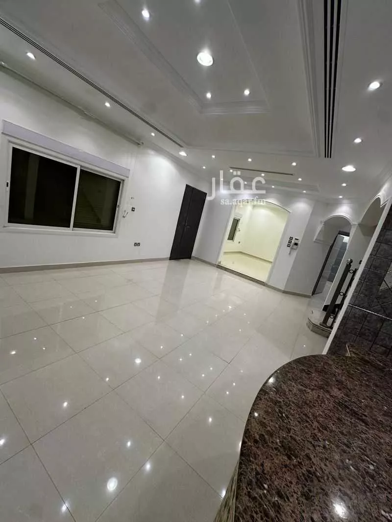 فيلا 6 غرف في الواحة 7