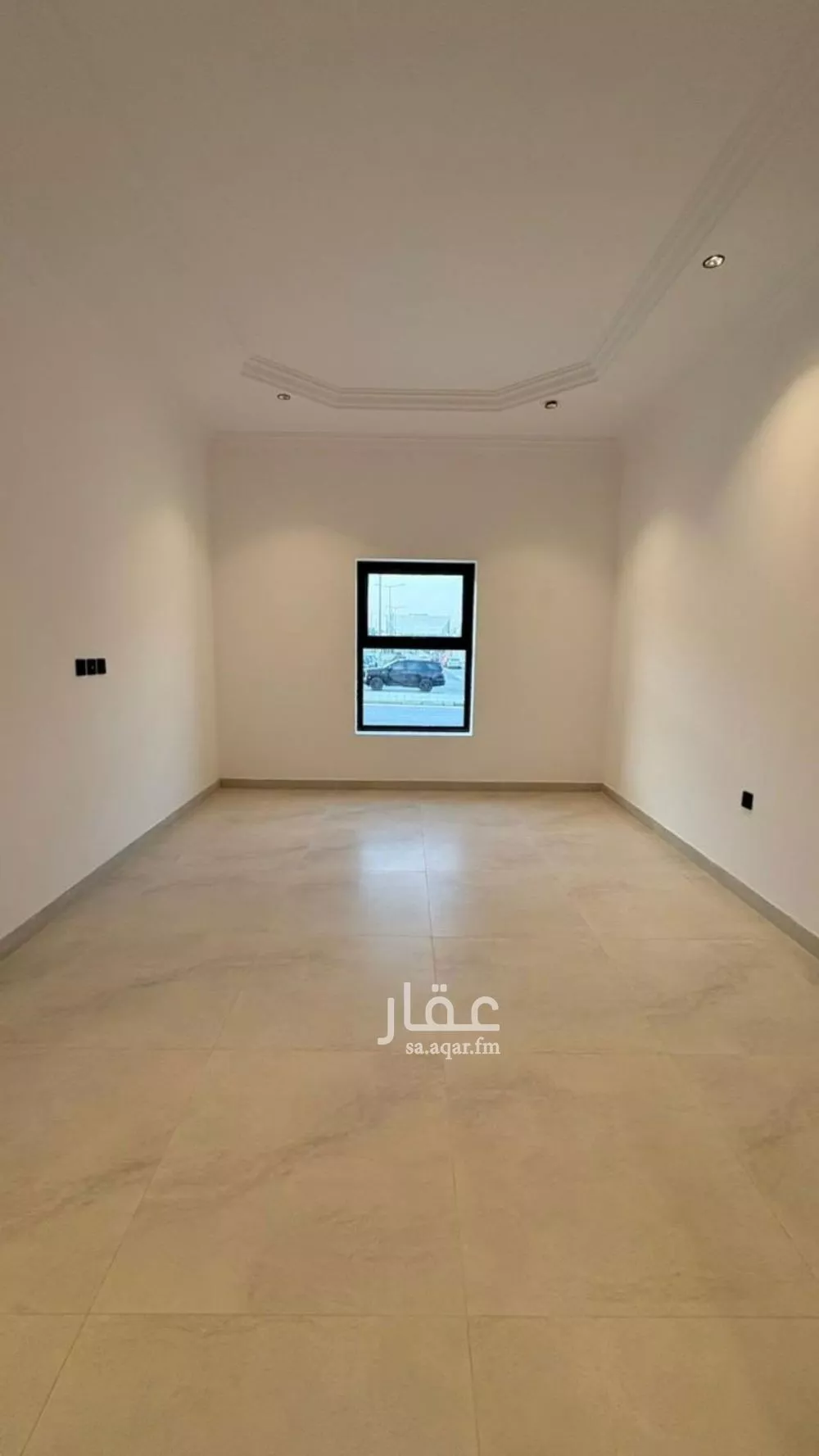 شقة 1 غرف في الملقا 7