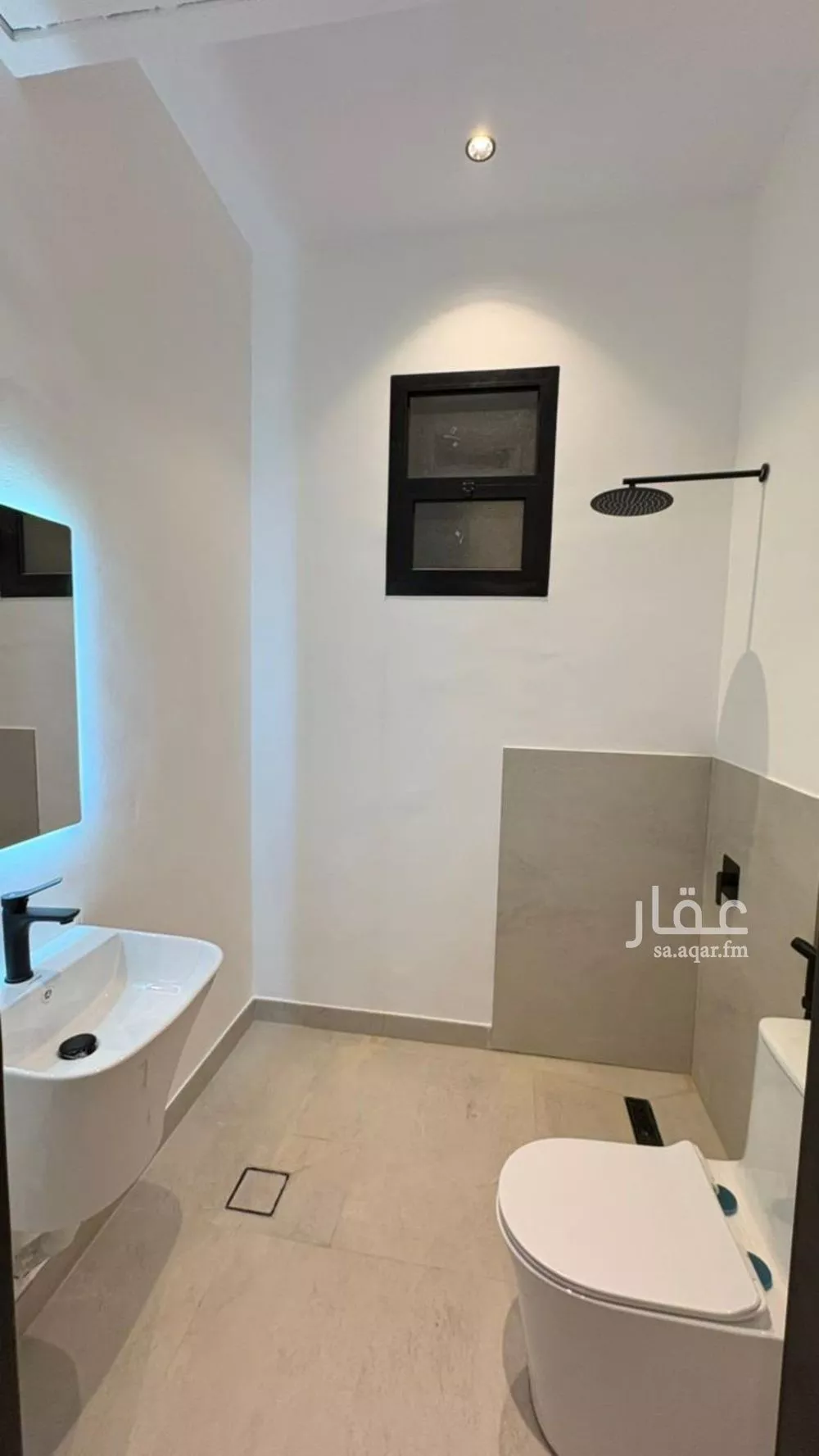 شقة 1 غرف في الملقا 9