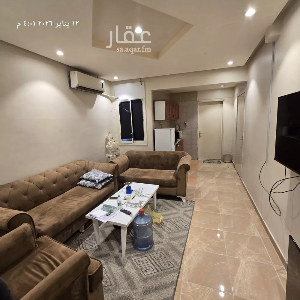 شقة 1 غرف في النزهة 4