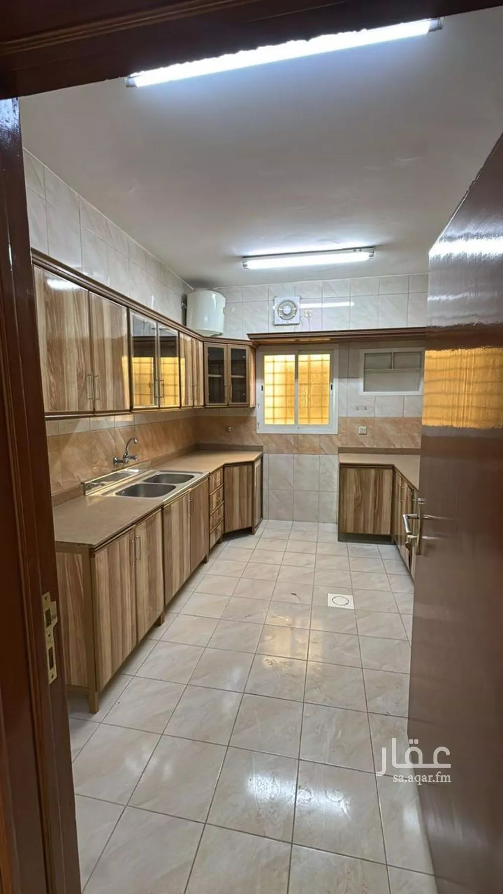 4 bedroom apartment in Laban 10