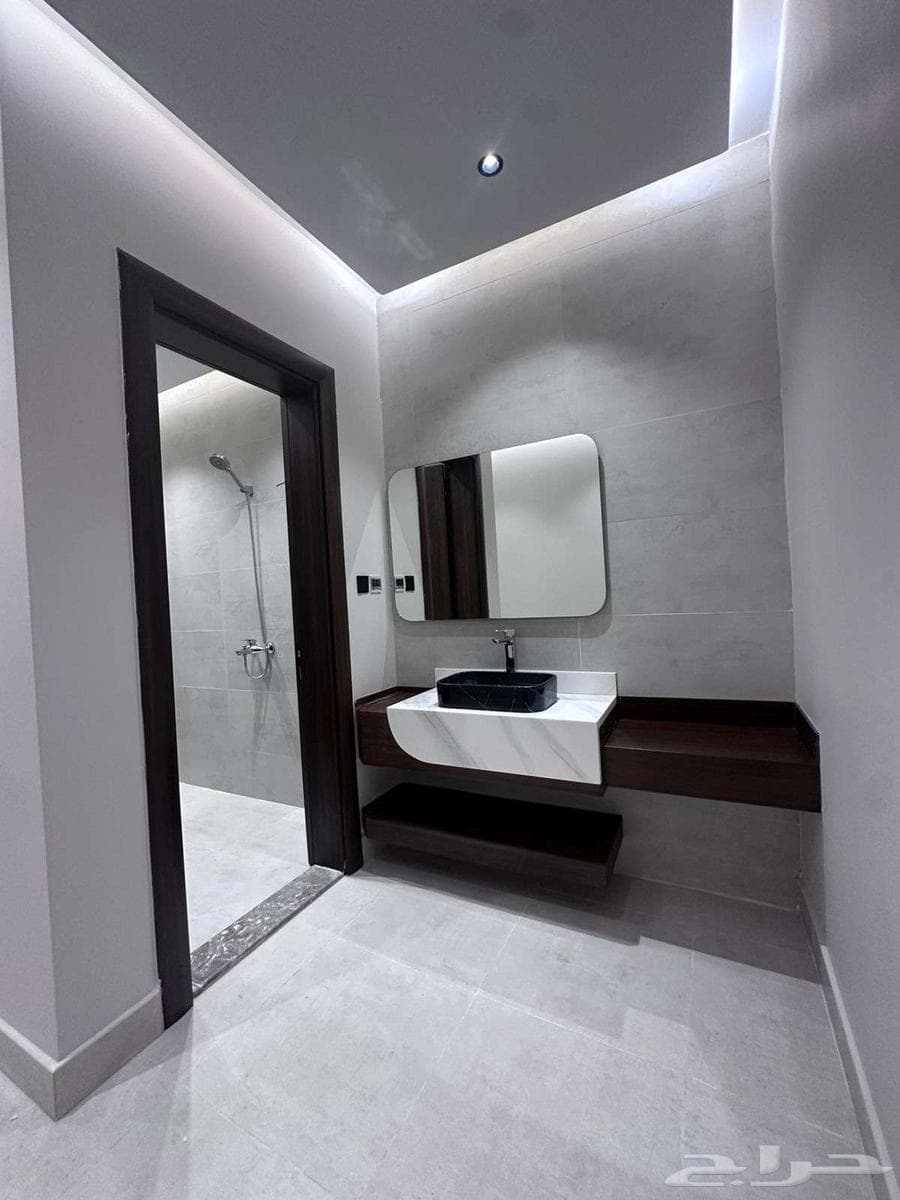 شقة 4 غرف في النعيم 7