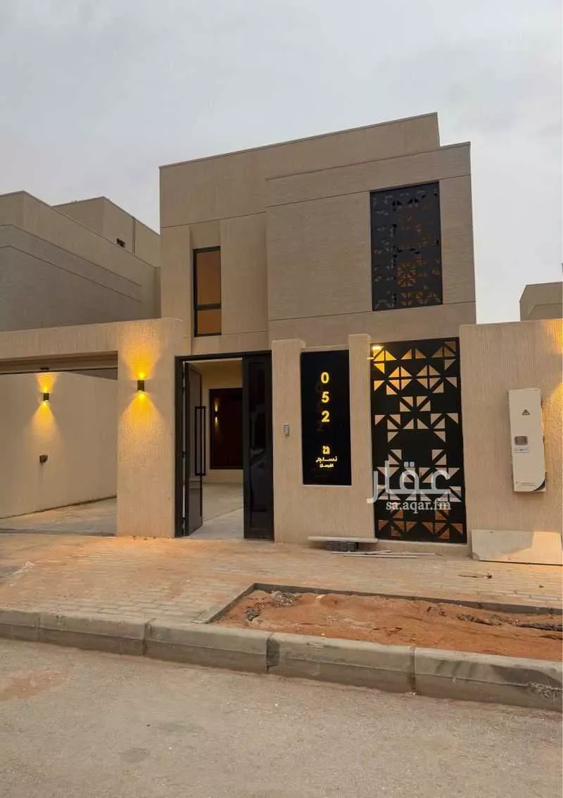 فيلا 4 غرف في الشرق 2