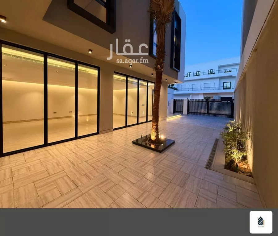 فيلا 4 غرف في الصدفة 10