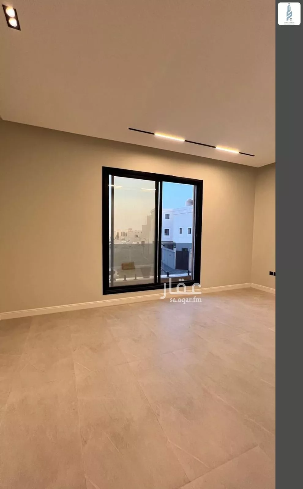 فيلا 8 غرف في المهدية 10