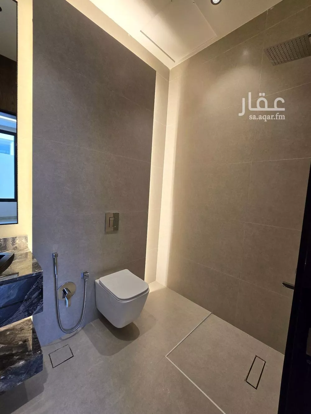 4 bedroom apartment in Al Rimal 5