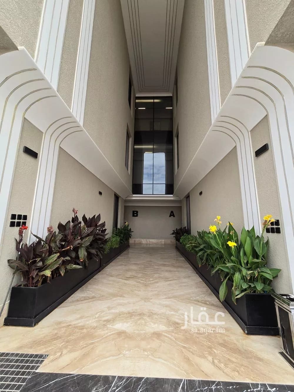 4 bedroom apartment in Al Rimal 6