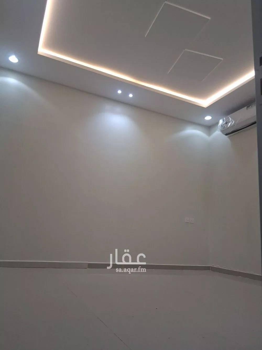 شقة 1 غرف في الرمال 8