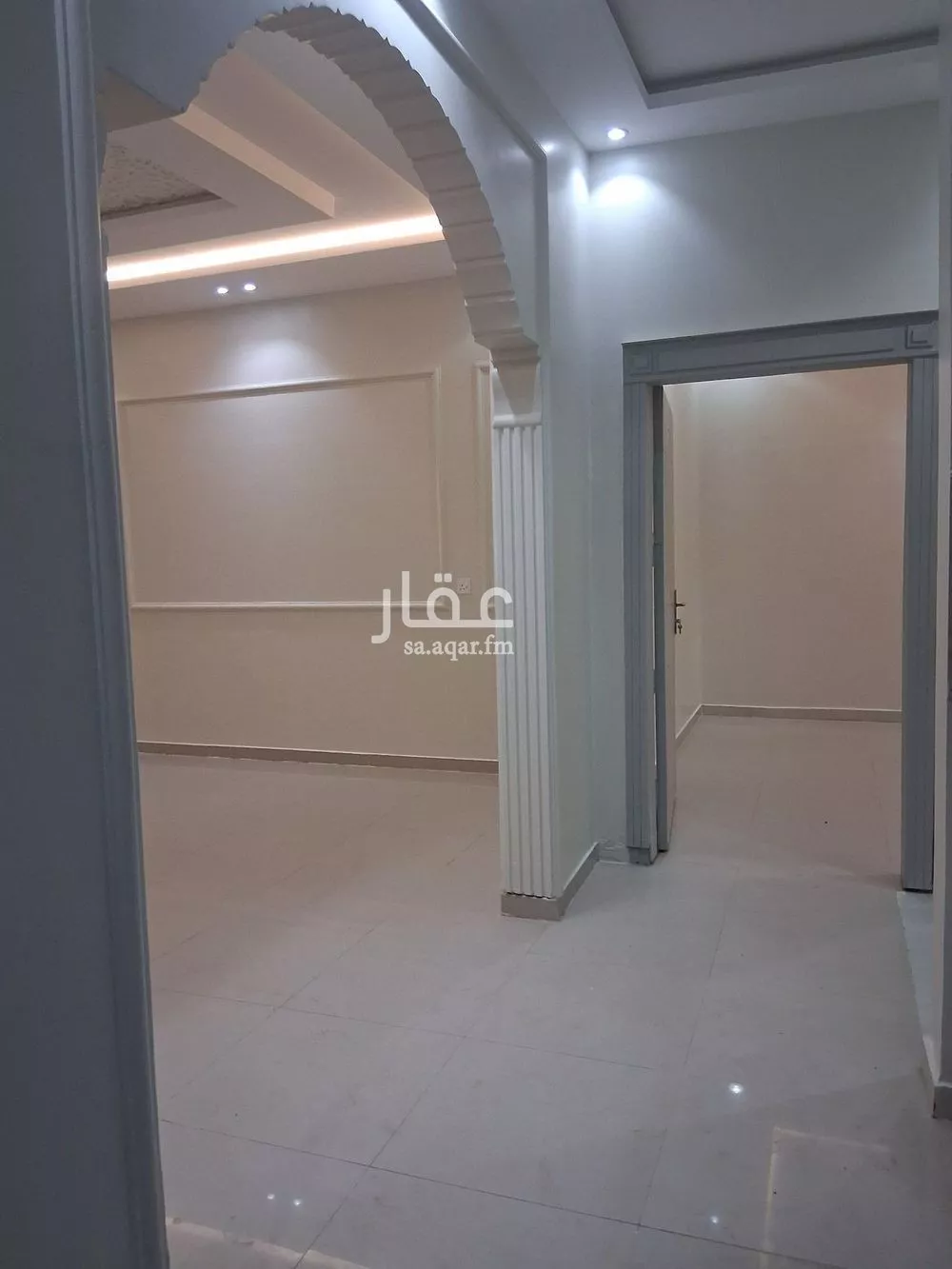 شقة 1 غرف في الرمال 10