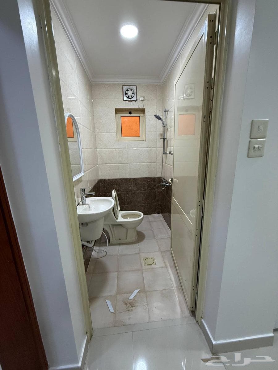 4 bedroom apartment in Munifah 4