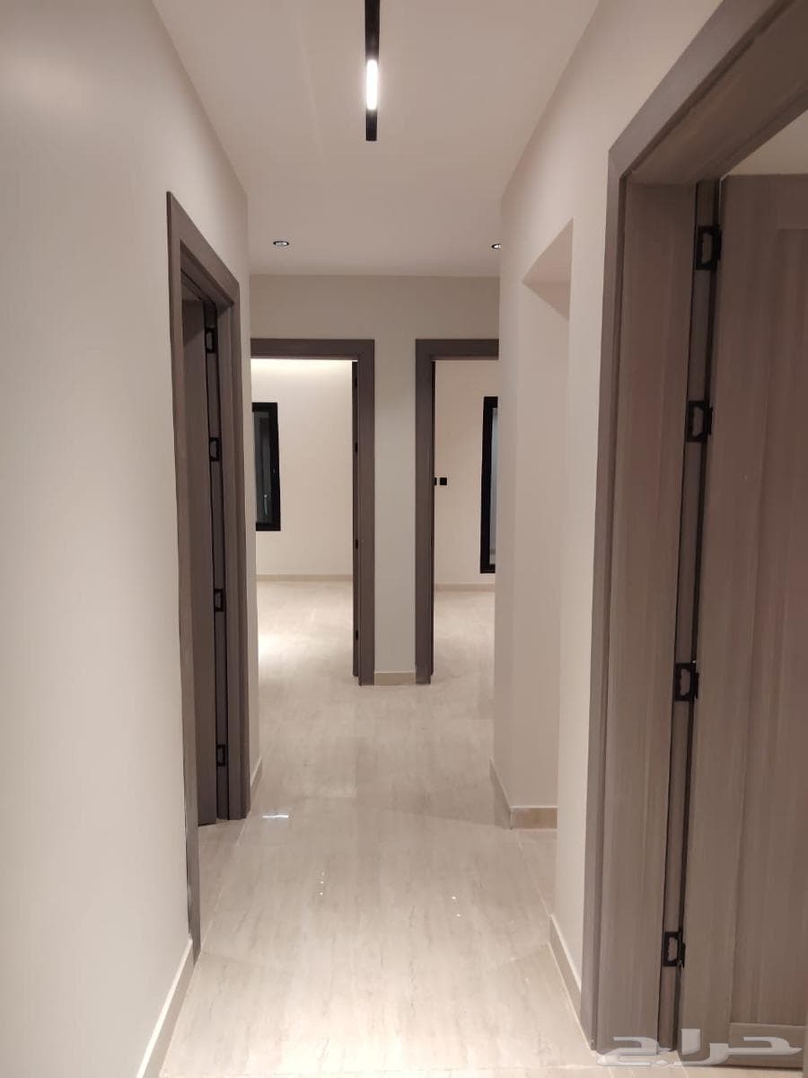 5 bedroom apartment in Ishbiliyah 9