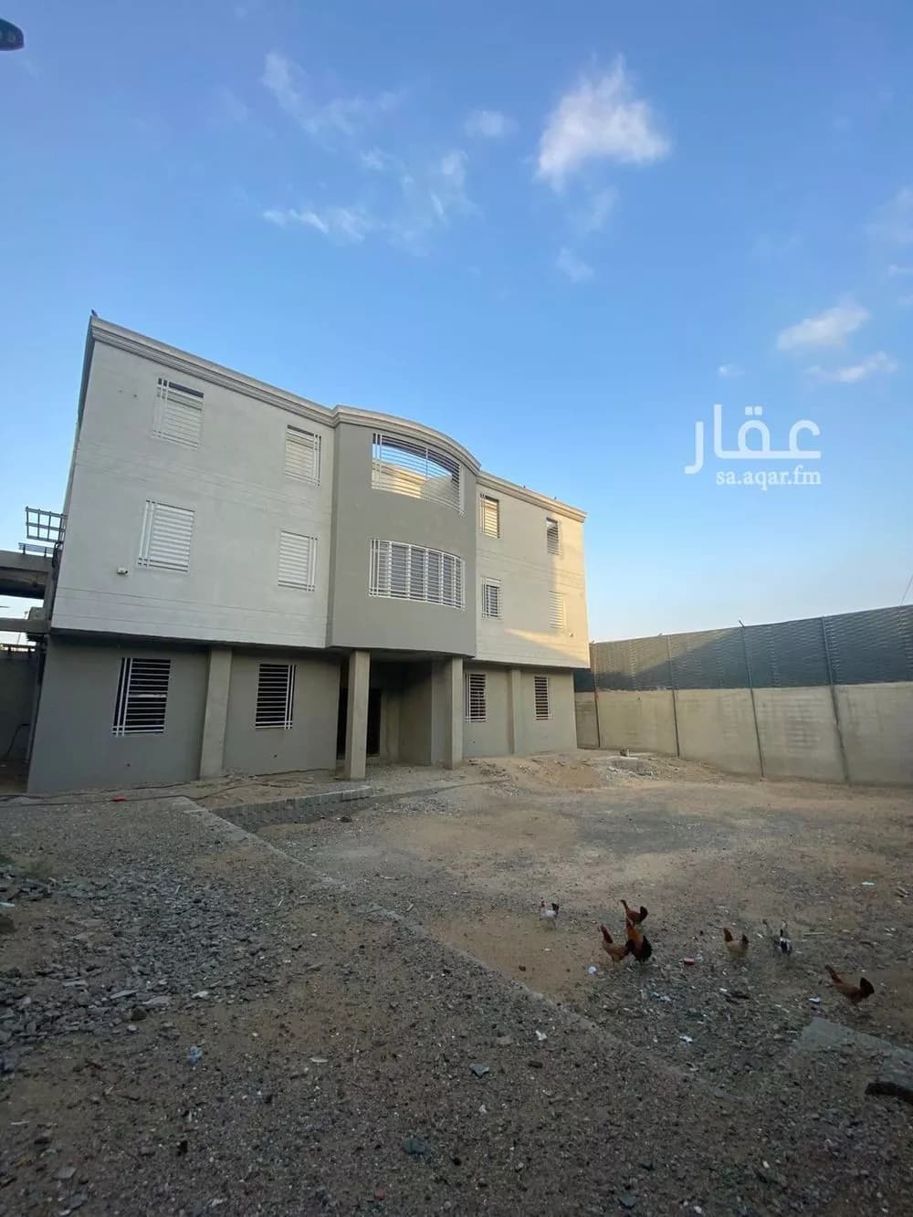 فيلا 16 غرف في العوالي 3