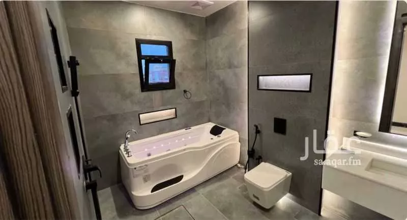 فيلا 6 غرف في الشراع 3