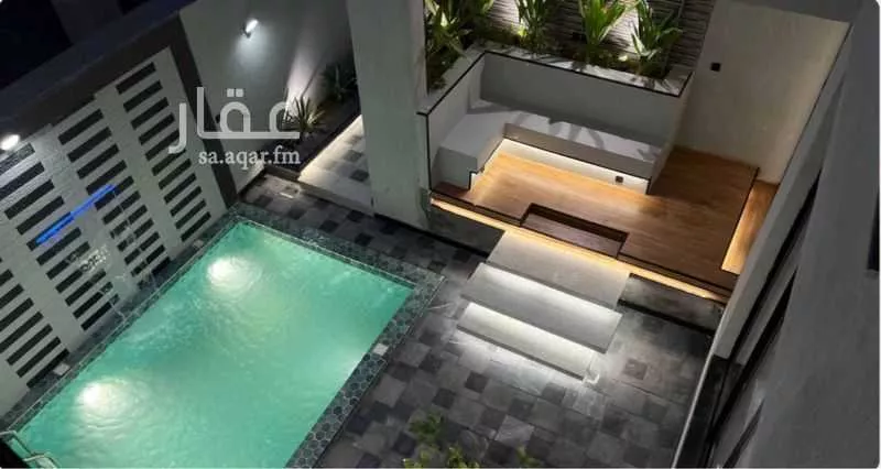 فيلا 6 غرف في الشراع 5