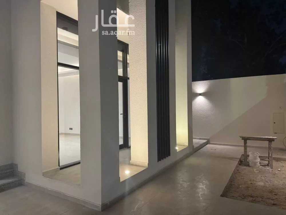 4 bedroom villa in Al Hizam Al Akhdar 3