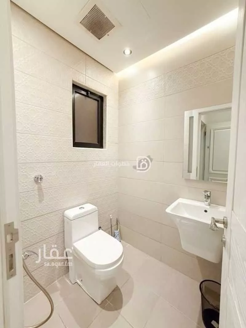 عمارة 625 م² في المنار 7