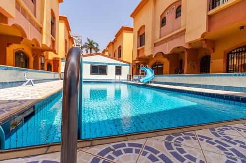 فيلا 3 غرف في النهضة 10