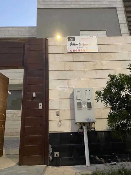 فيلا 8 غرف في اللؤلؤ 4