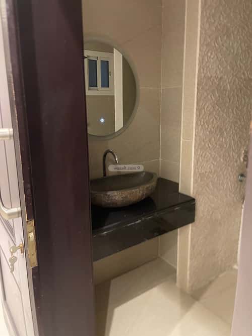 فيلا 8 غرف في اللؤلؤ 6