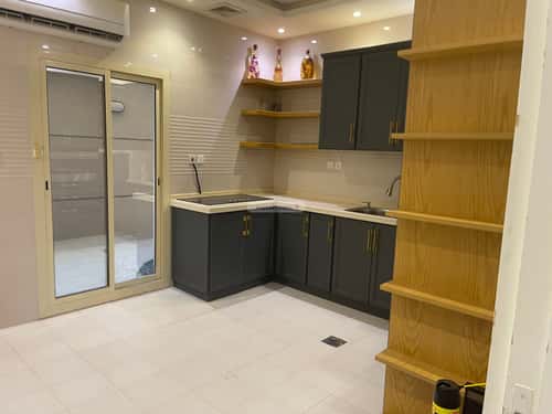 فيلا 7 غرف في الياقوت 8