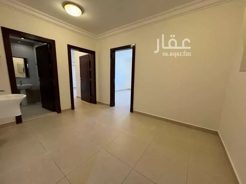 3 bedroom apartment in Al Yasmin 6