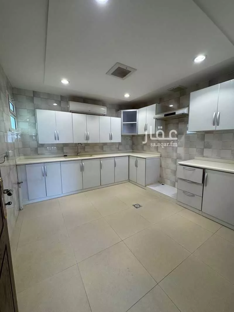 3 bedroom apartment in Al Yasmin 7