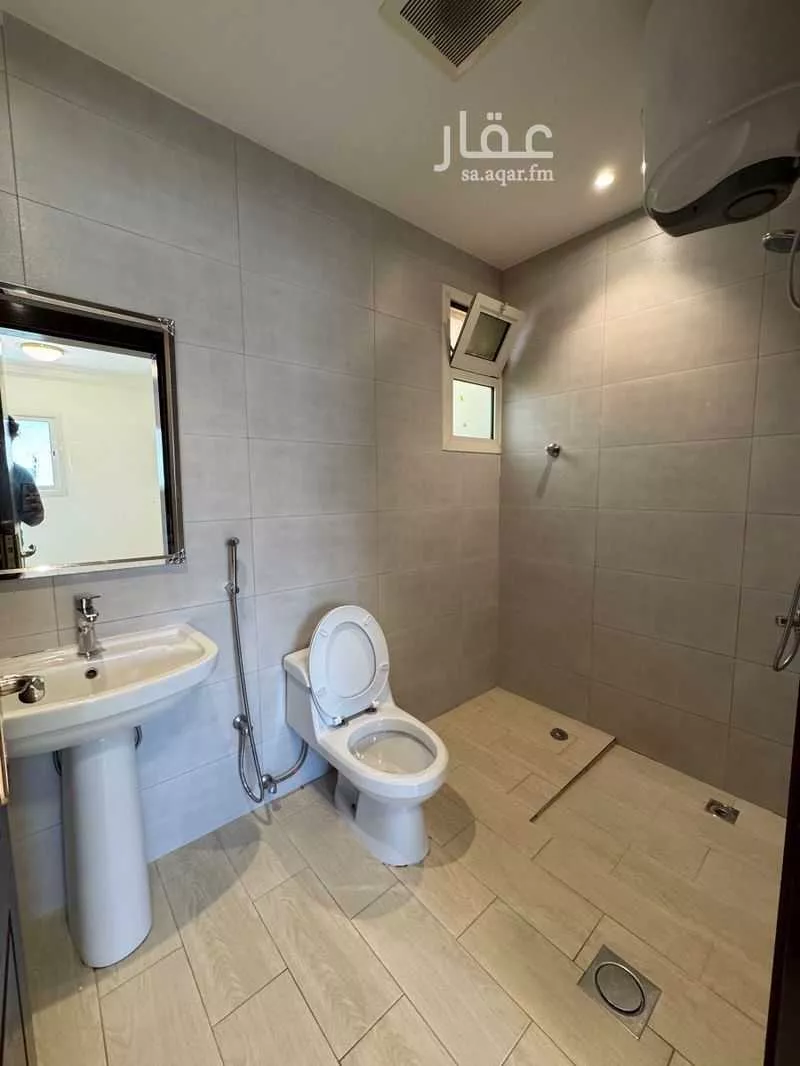 3 bedroom apartment in Al Yasmin 10