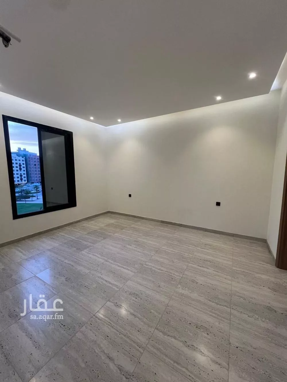 شقة 5 غرف في الفيحاء 4