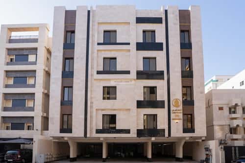 3 bedroom apartment in Al Salamah 10
